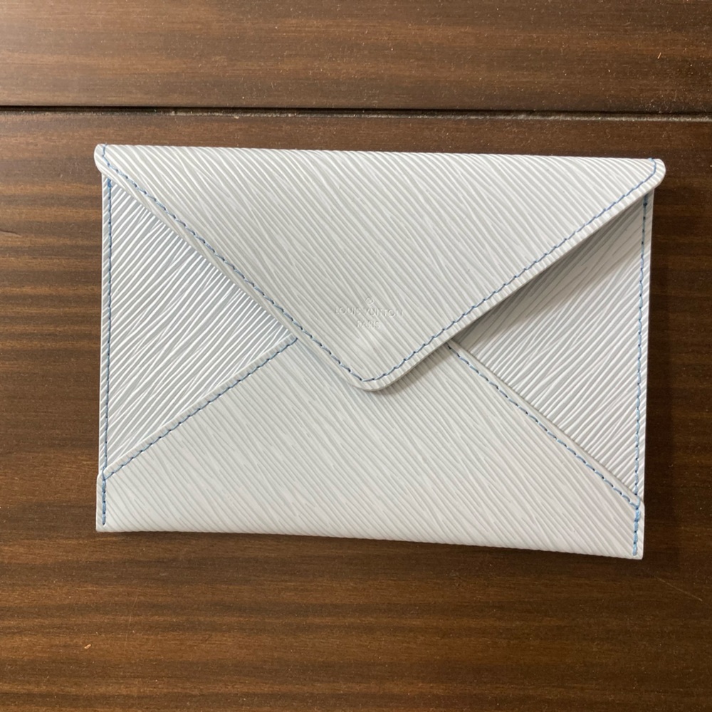 Louis Vuitton LV Epi Leather Invitation Envelope; Rare color, NWOT, moving sale